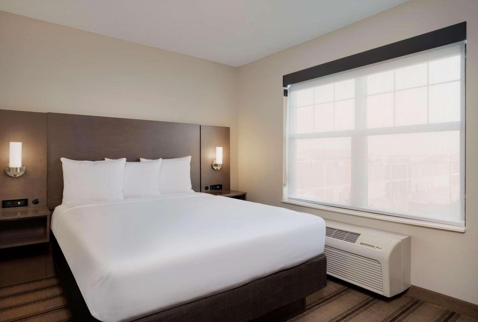 Country Inn & Suites By Radisson Albertville Near Outlet Mall Esterno foto